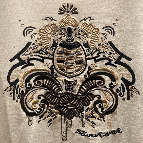 Five Pointz brand T-Shirt - Picture 2 of 4